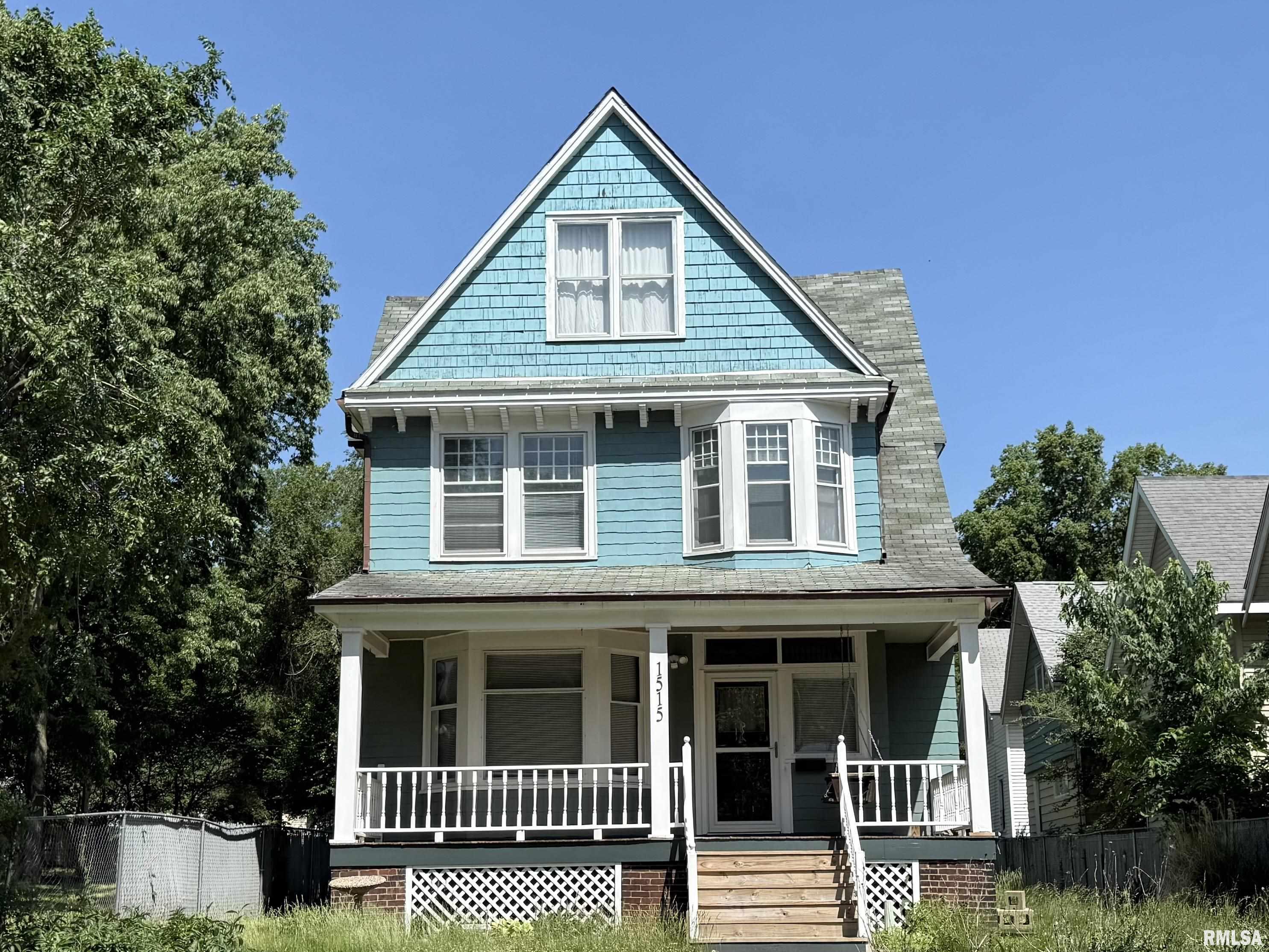 Home for sale at 1515 NE PERRY Avenue in Peoria Illinois! Home for sale at 1515 NE PERRY Avenue in Peoria Illinois!