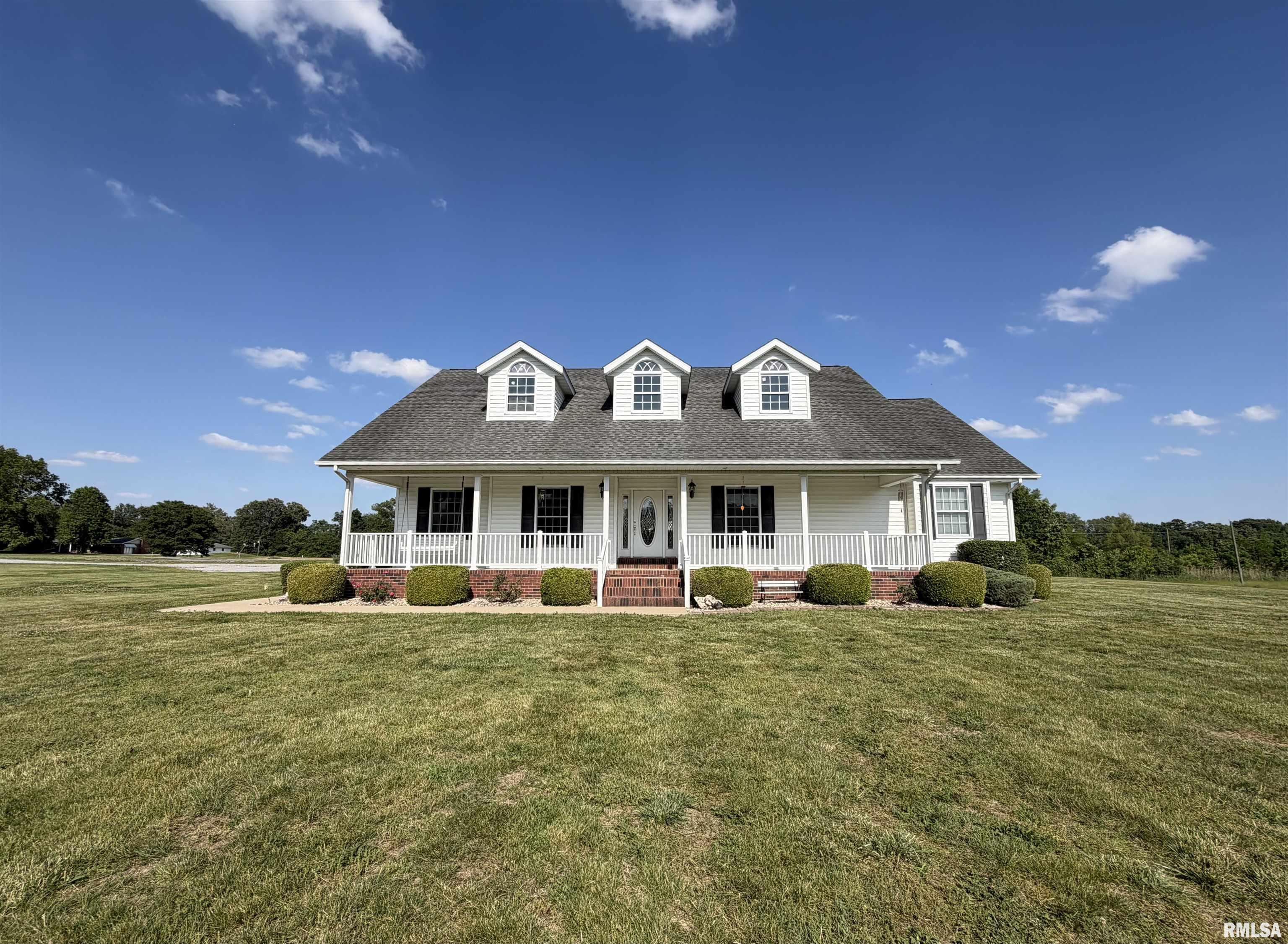 Home for sale at 4424  PACIFIC Drive  in West Frankfort Illinois!