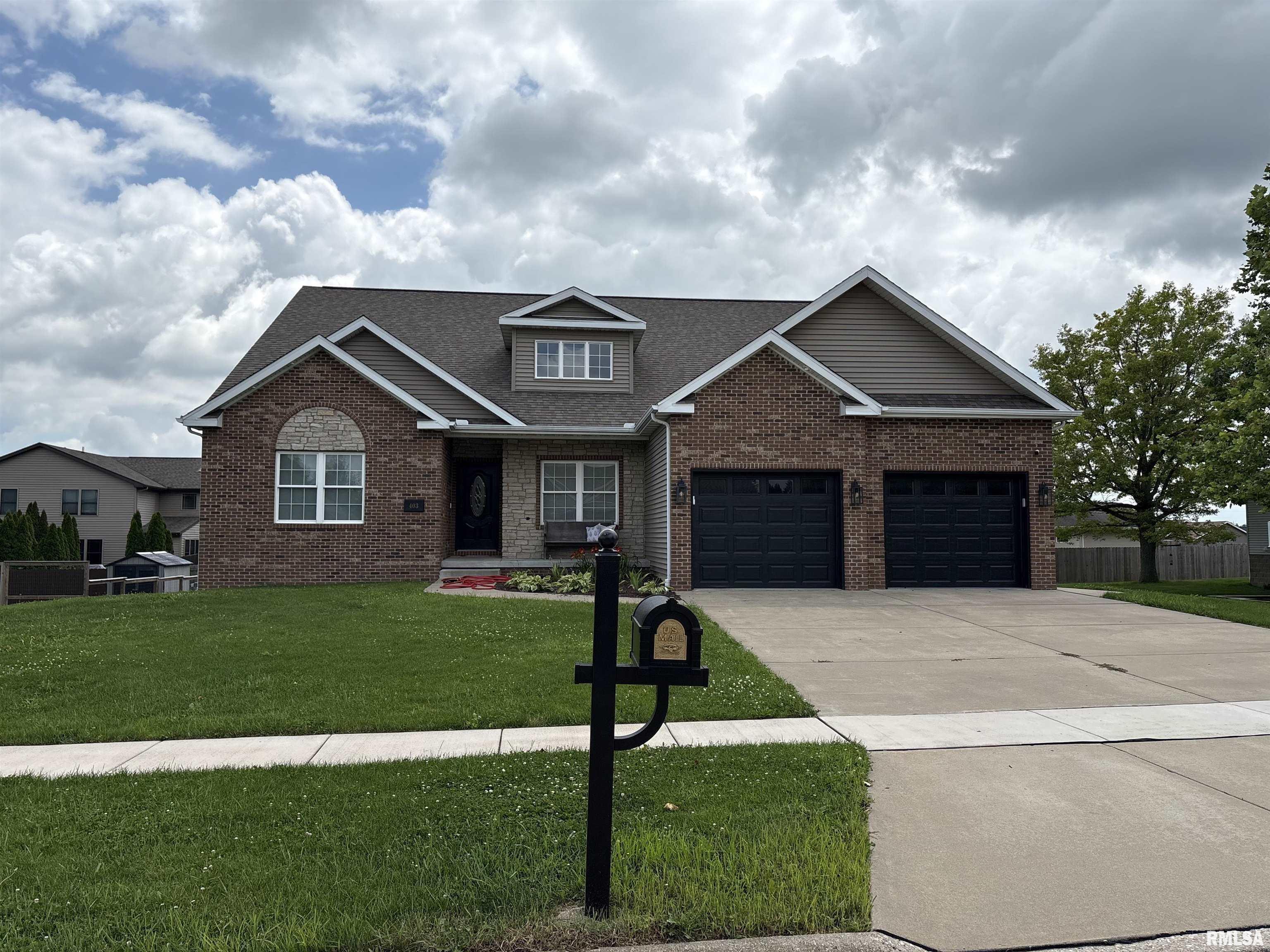 Home for sale at 403  GILLMAN Avenue  in Washington Illinois!