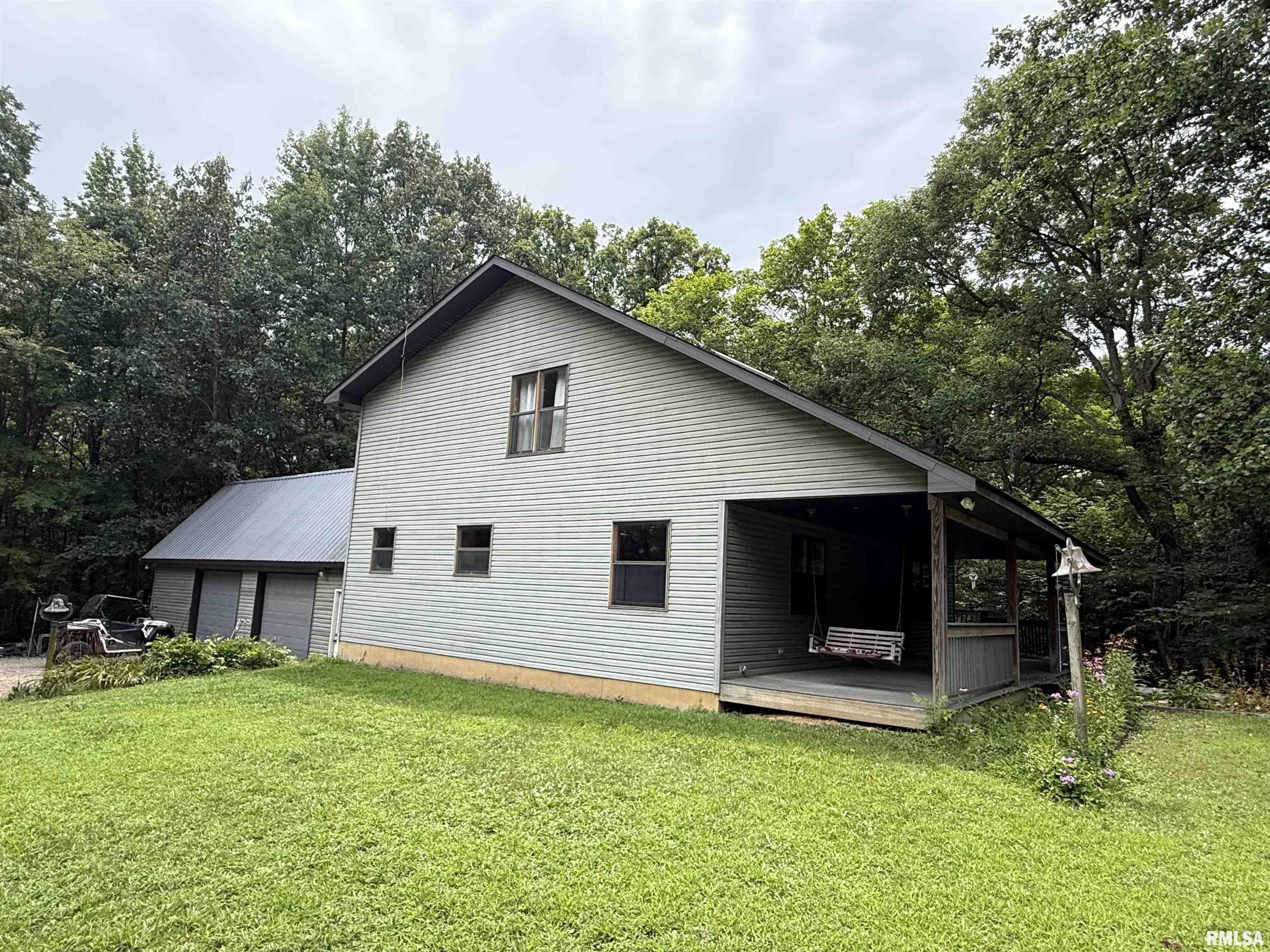 Luxury Home for sale at 2368  Watt Hill Road  in Murphysboro Illinois!