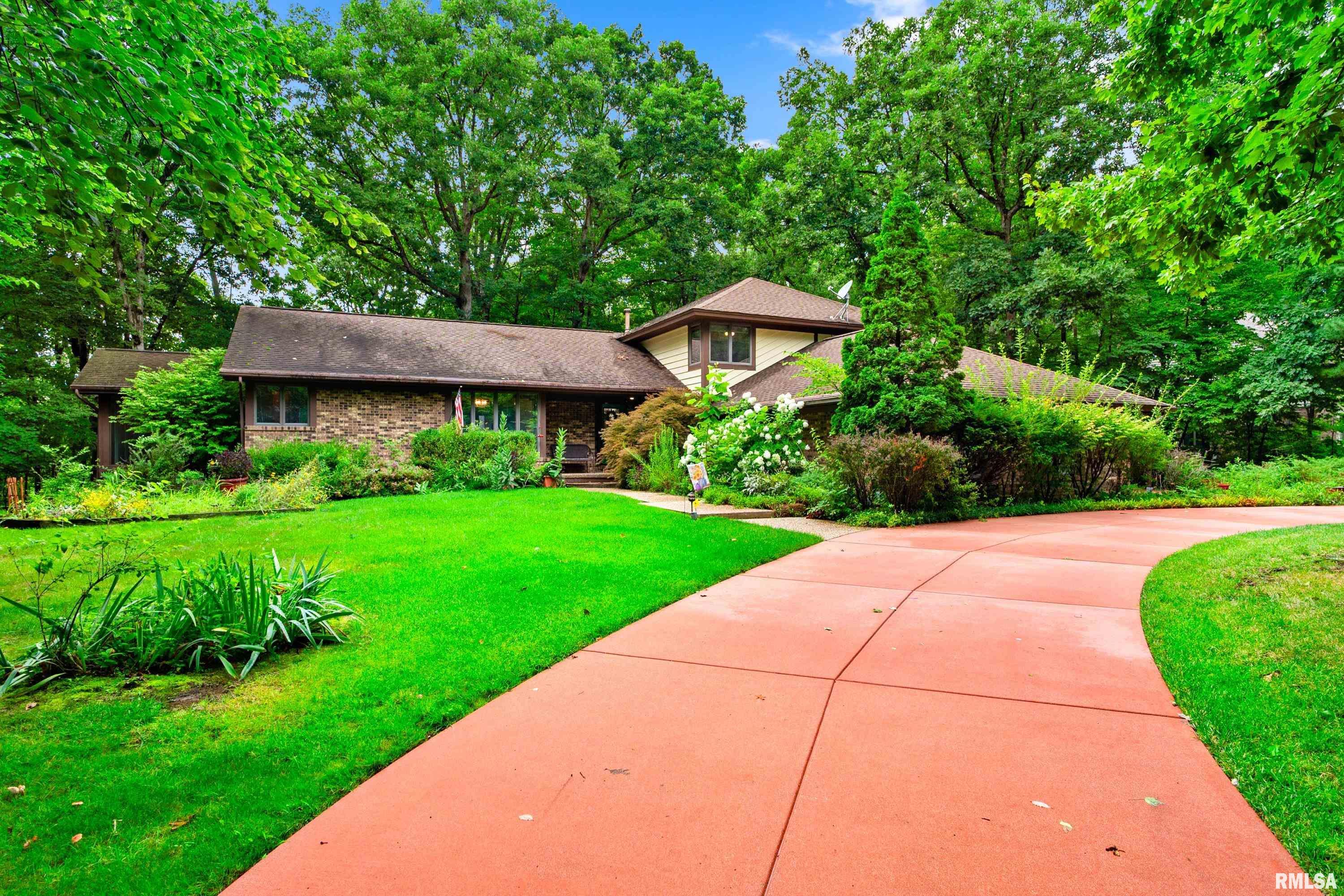 Luxury Home for sale at 12205 N WAKE ROBIN Way  in Dunlap Illinois!