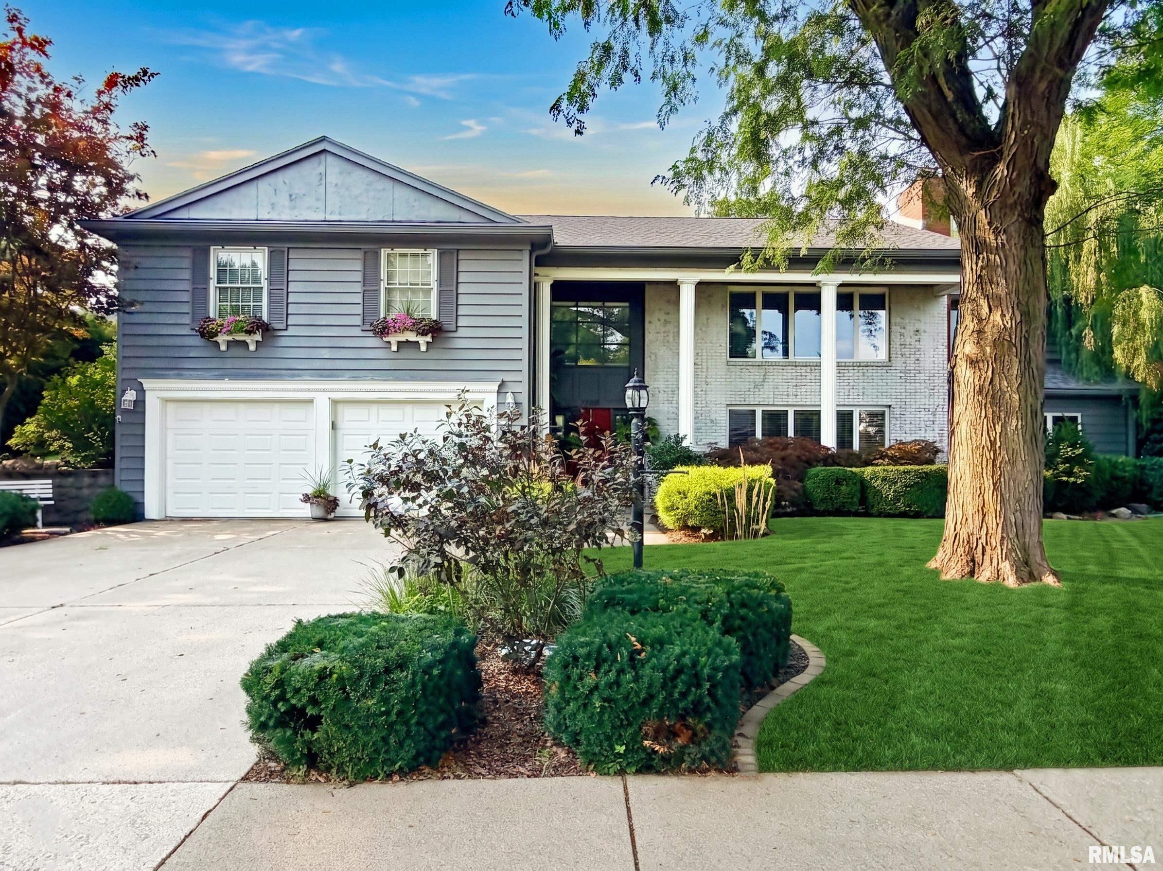 Home for sale at 1509 W DEVEREUX Drive  in Peoria Illinois!