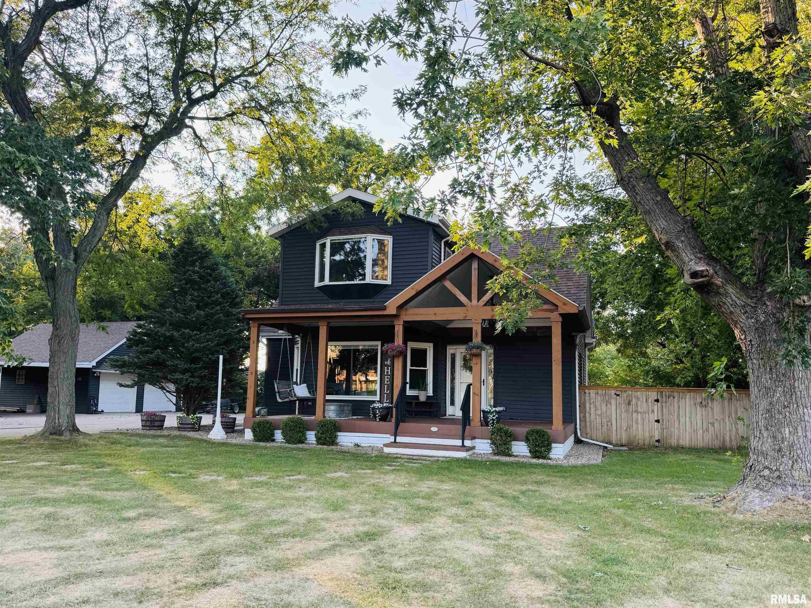 Luxury Home for sale at 305 W LAKELAND Road  in Morton Illinois!