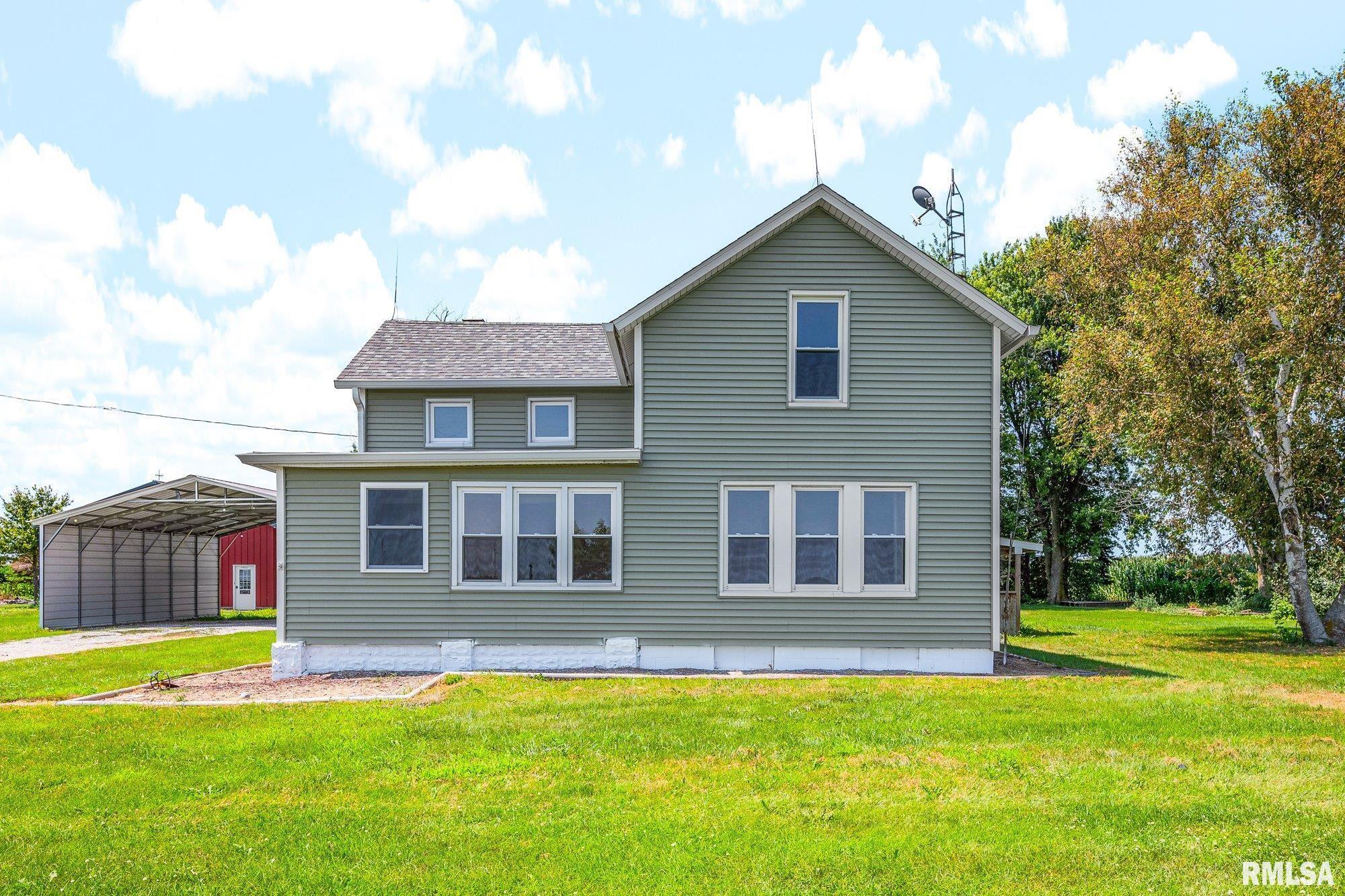 Home for sale at 1723  County Road 2200 E County Road  in Benson Illinois!