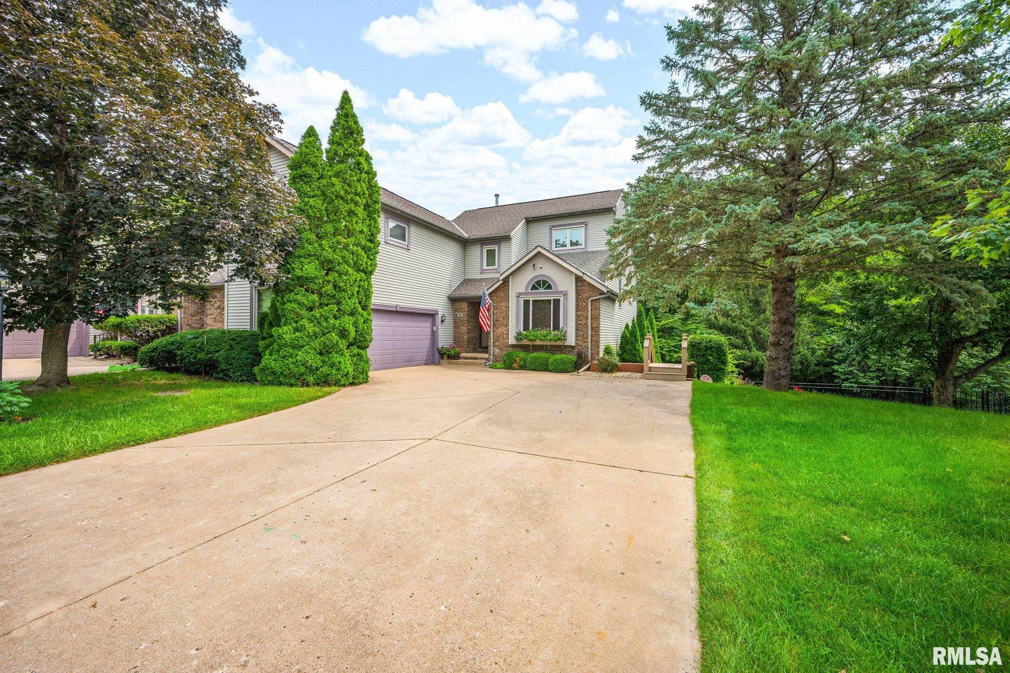 Home for sale at 2816 W WILLOW RIDGE Circle  in Peoria Heights Illinois!