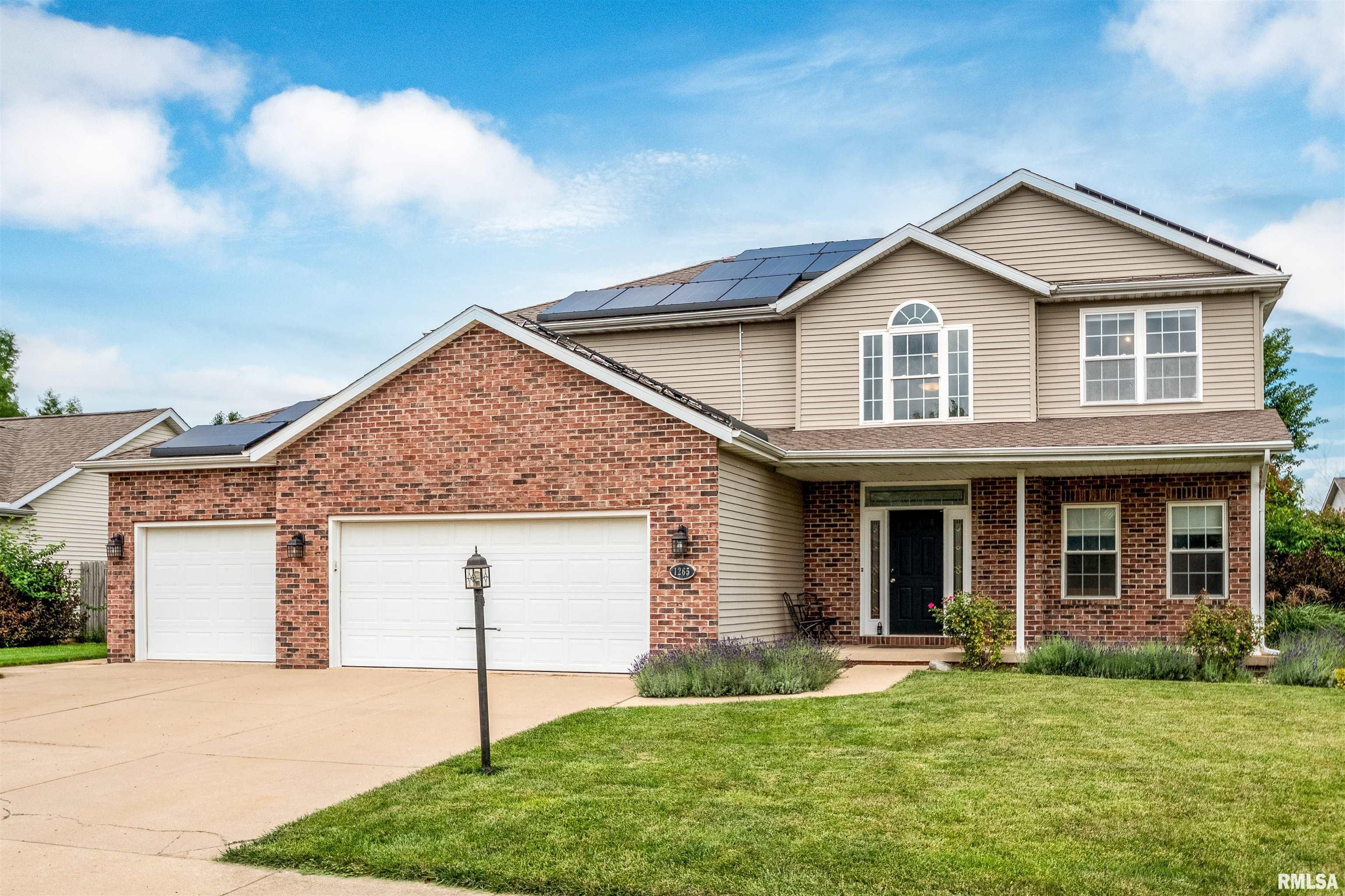 Luxury Home for sale at 1265 GLENWOOD Drive in Metamora Illinois! Luxury Home for sale at 1265 GLENWOOD Drive in Metamora Illinois!