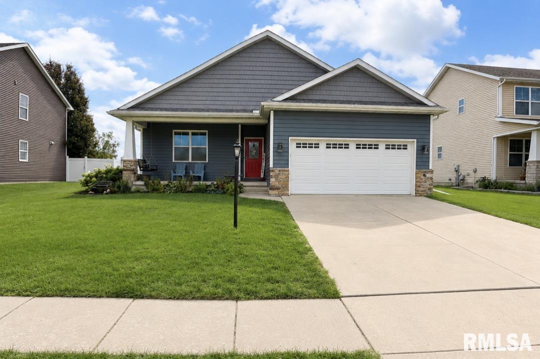 Home for sale at 1400 W River Birch Drive in Chillicothe Illinois! Home for sale at 1400 W River Birch Drive in Chillicothe Illinois!