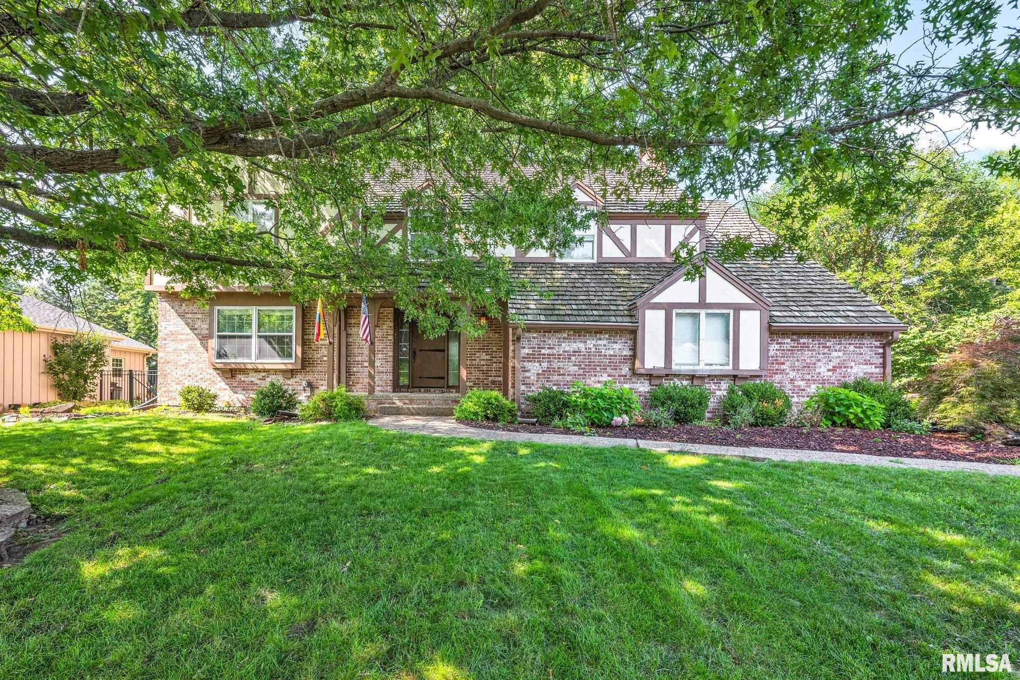 Home for sale at 131 E MORNINGSIDE Drive  in Peoria Illinois!