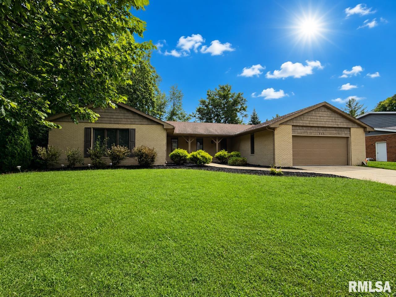 Price change at 122 W MORNINGSIDE Drive  in Peoria Illinois!