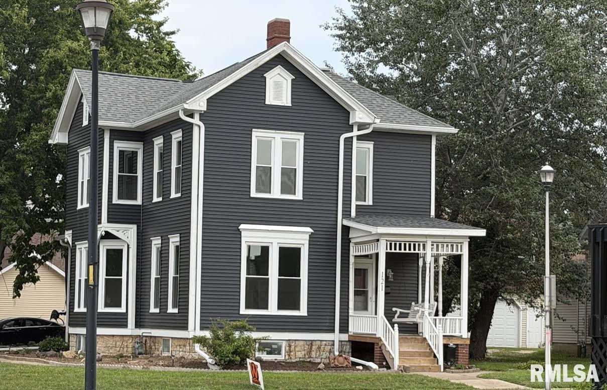 Home for sale at 121 PEORIA Street in Washington Illinois! Home for sale at 121 PEORIA Street in Washington Illinois!
