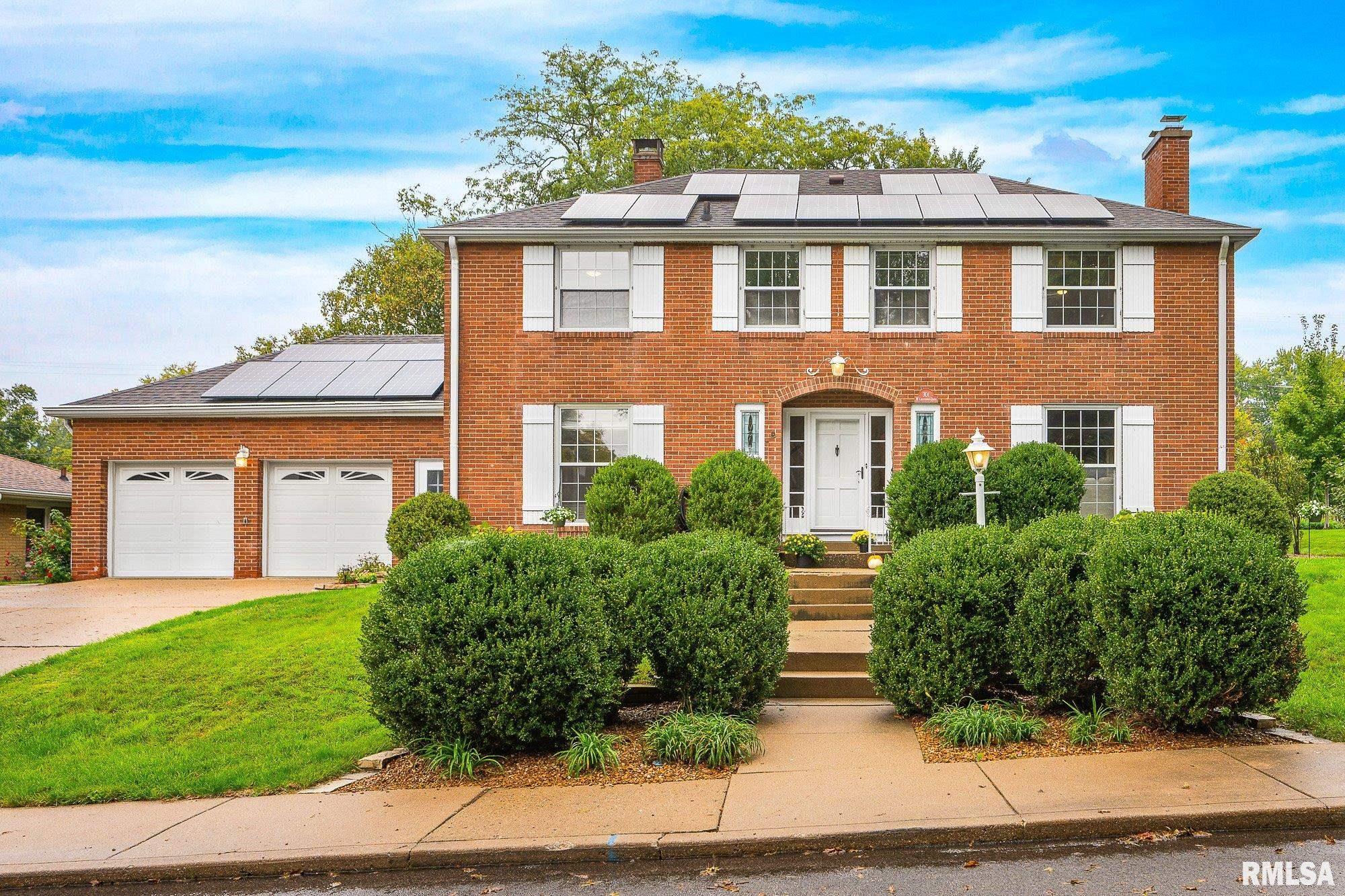 Luxury Home for sale at 301 W CRESTWOOD Drive  in Peoria Illinois!