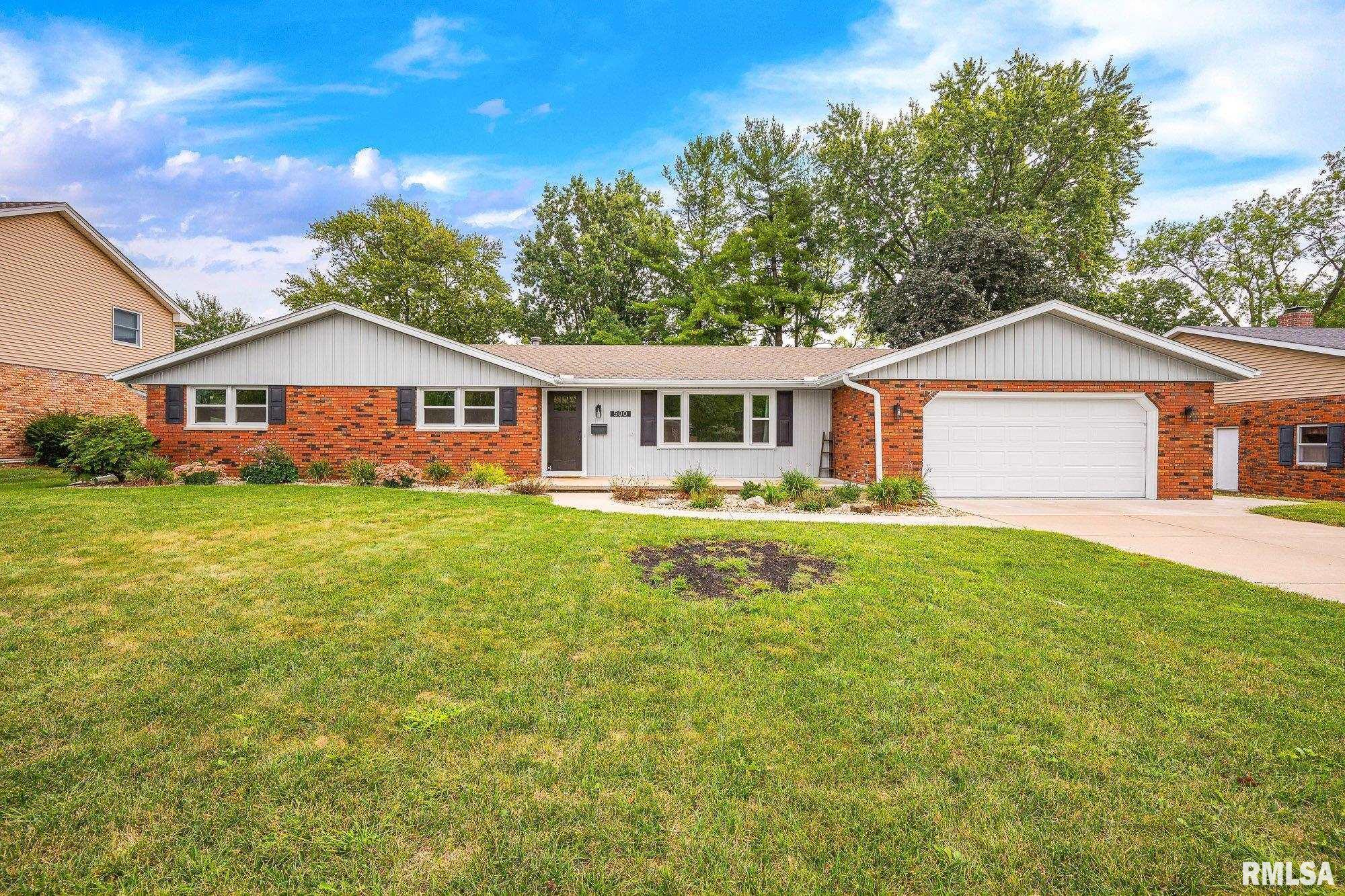 Home for sale at 500 N MINNESOTA Avenue  in Morton Illinois!