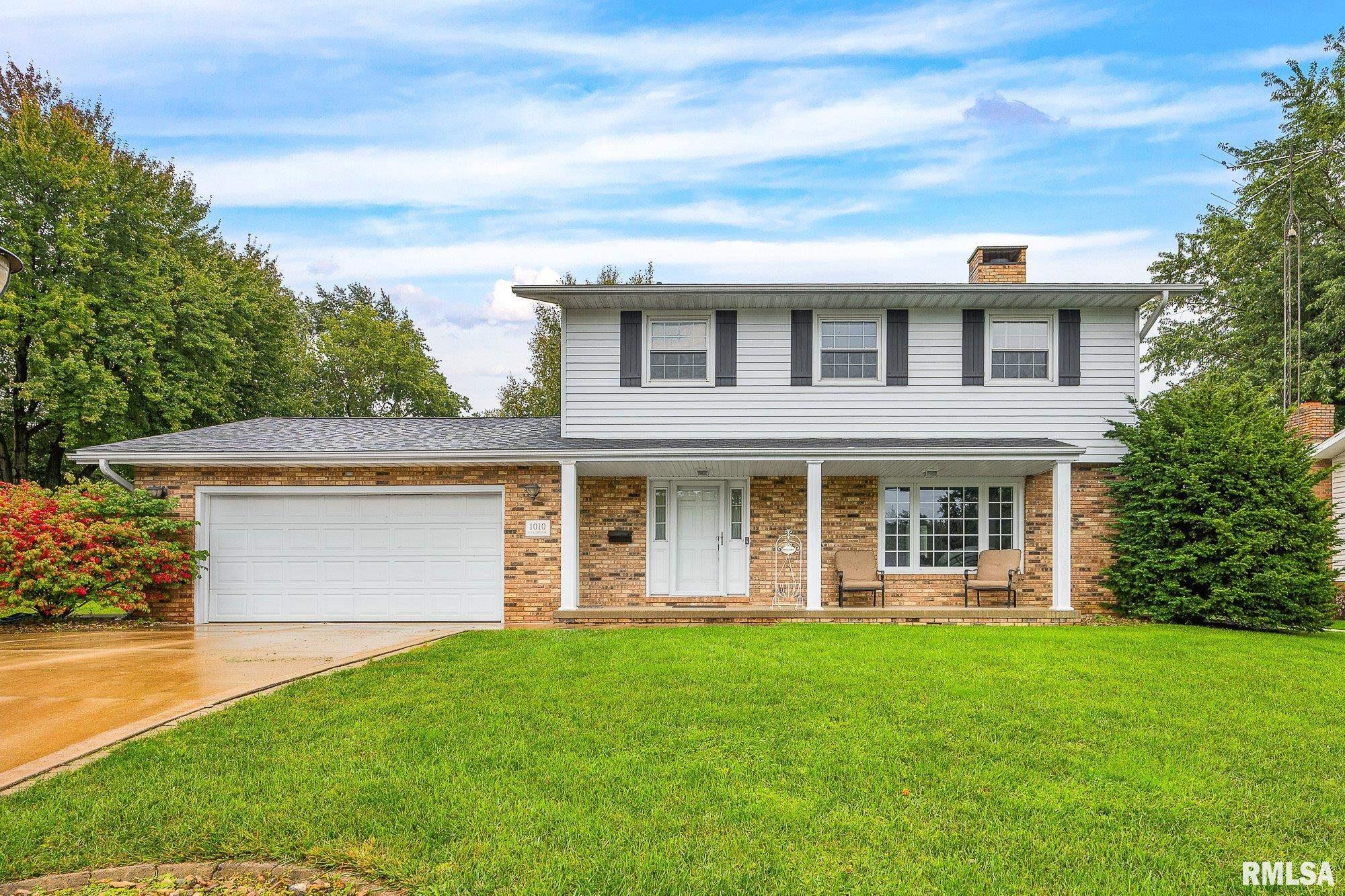 Price change at 1010 KNOLLCREST Drive in Washington Illinois! Price change at 1010 KNOLLCREST Drive in Washington Illinois!