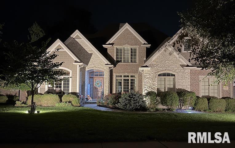 Luxury Home for sale at 5725 W FORESTWOOD Drive in Peoria Illinois! Luxury Home for sale at 5725 W FORESTWOOD Drive in Peoria Illinois!