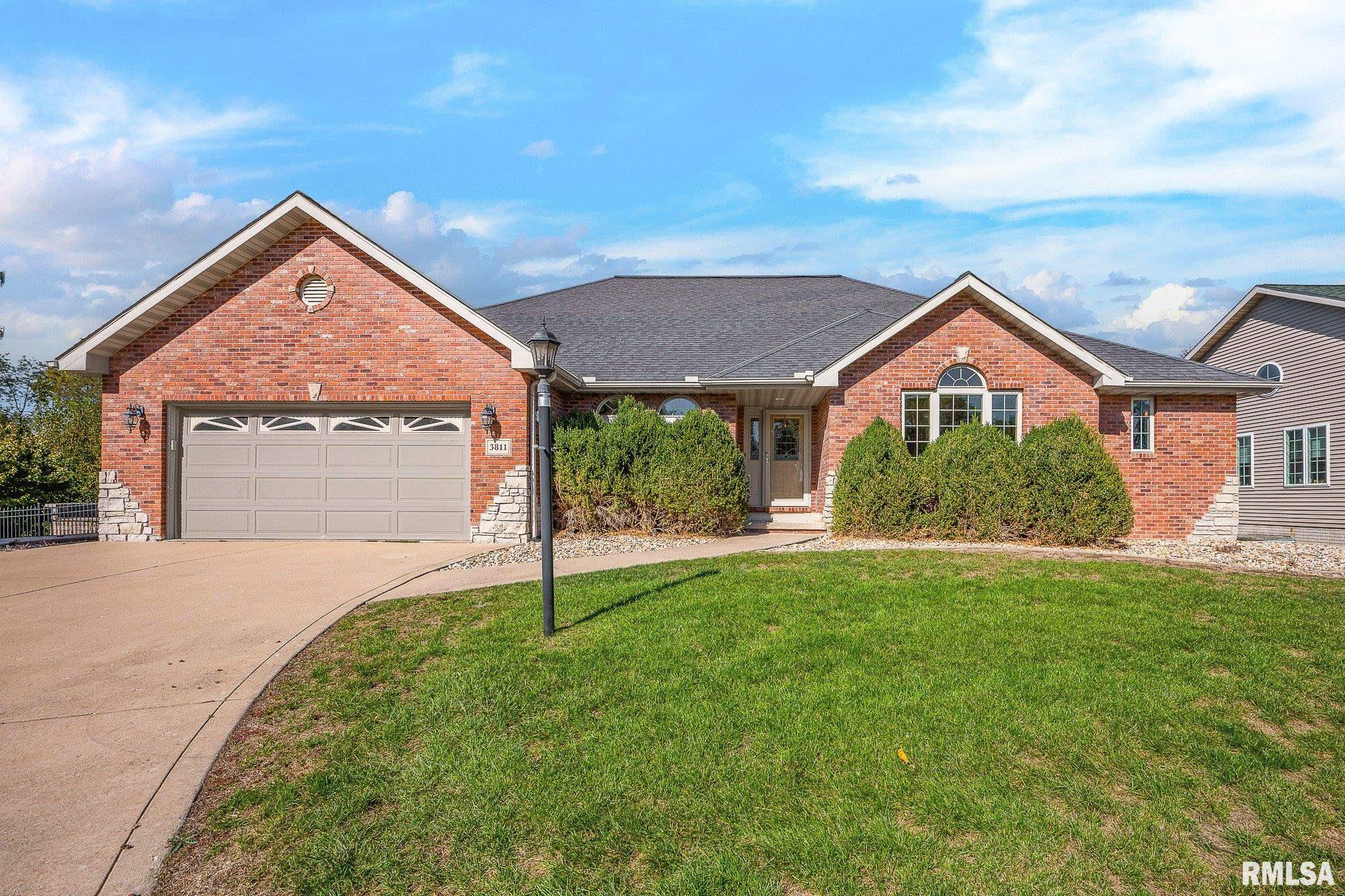 Luxury Home for sale at 3811 W EAGLE POINT Drive  in Peoria Illinois!