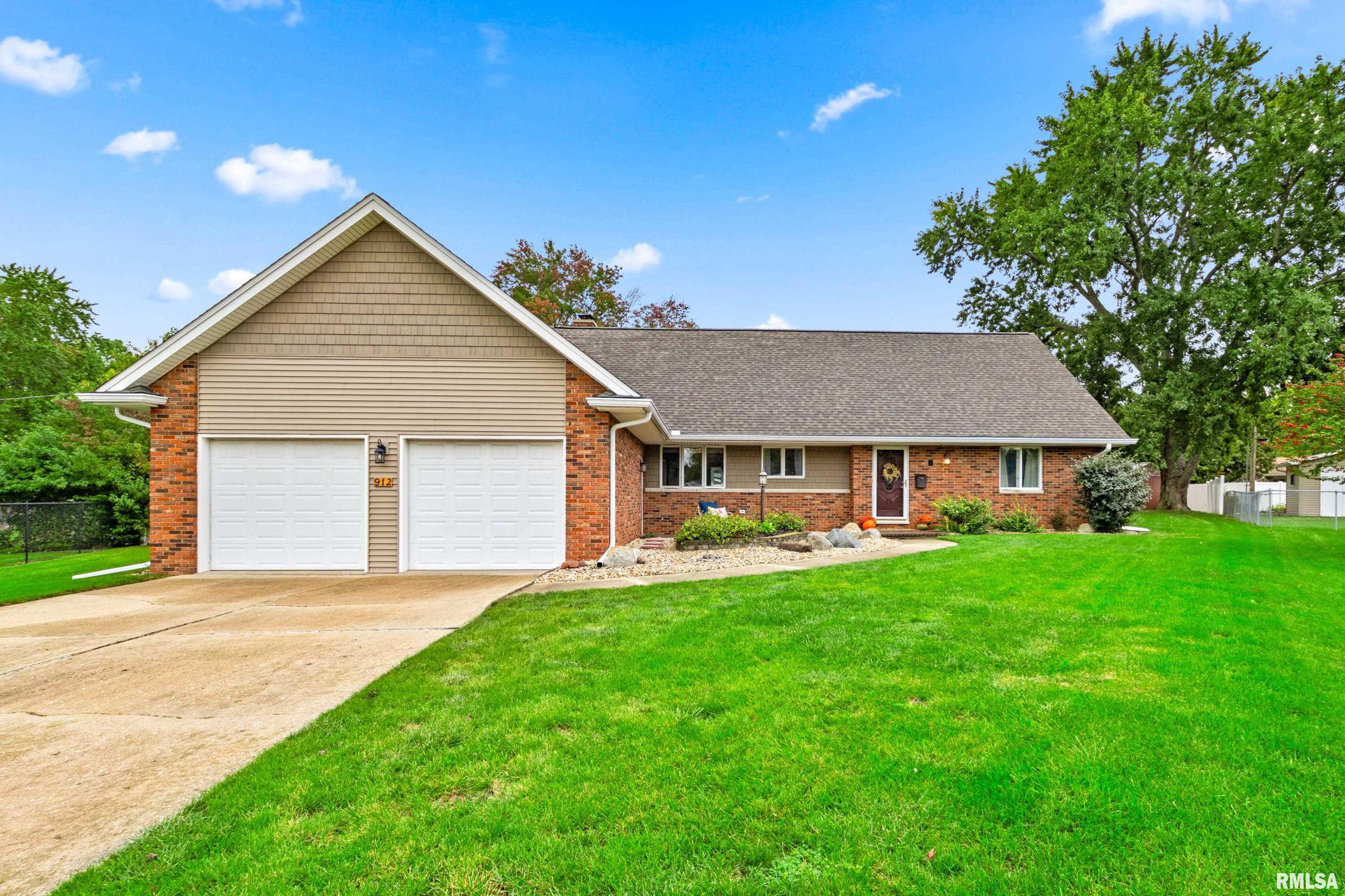 Price change at 912  KAY Court  in Morton Illinois!