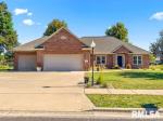 Price change at 208  Ironwood Drive  in Pekin Illinois!