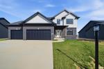 Price change at 1617  RUSTIC OAK Drive  in Washington Illinois!